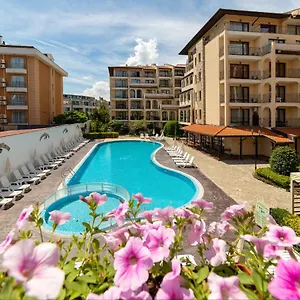 Tourist Complex Rose Village Słoneczny Brzeg